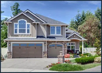 Garage Doors Store Repairs Tacoma, WA 253-656-5126 - cont-gdr-custom-08m