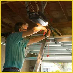 Garage Doors Store Repairs Tacoma, WA 253-656-5126 - side-opener-08m